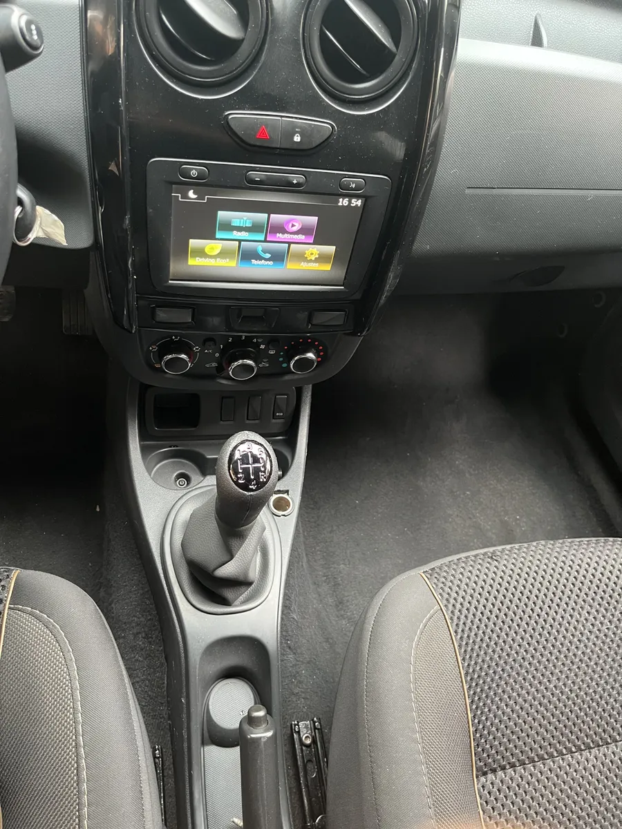 
								Renault Duster 1.6 Dynamique 4×2 2017 full									