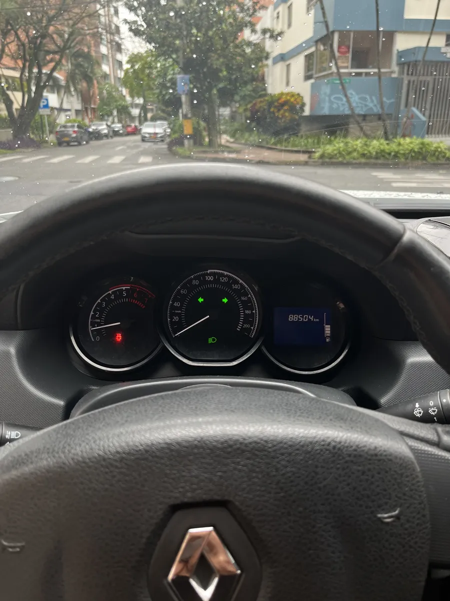 
								Renault Duster 1.6 Dynamique 4×2 2017 full									