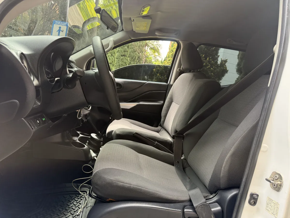 
								Nissan Frontier 2.5 Diesel 4X4 2018 full									