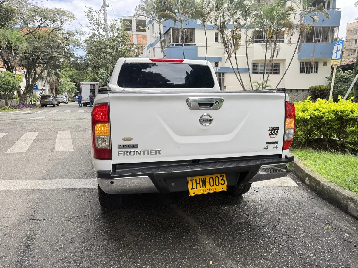 
								Nissan Frontier 2.5 Diesel 4X4 2018 full									