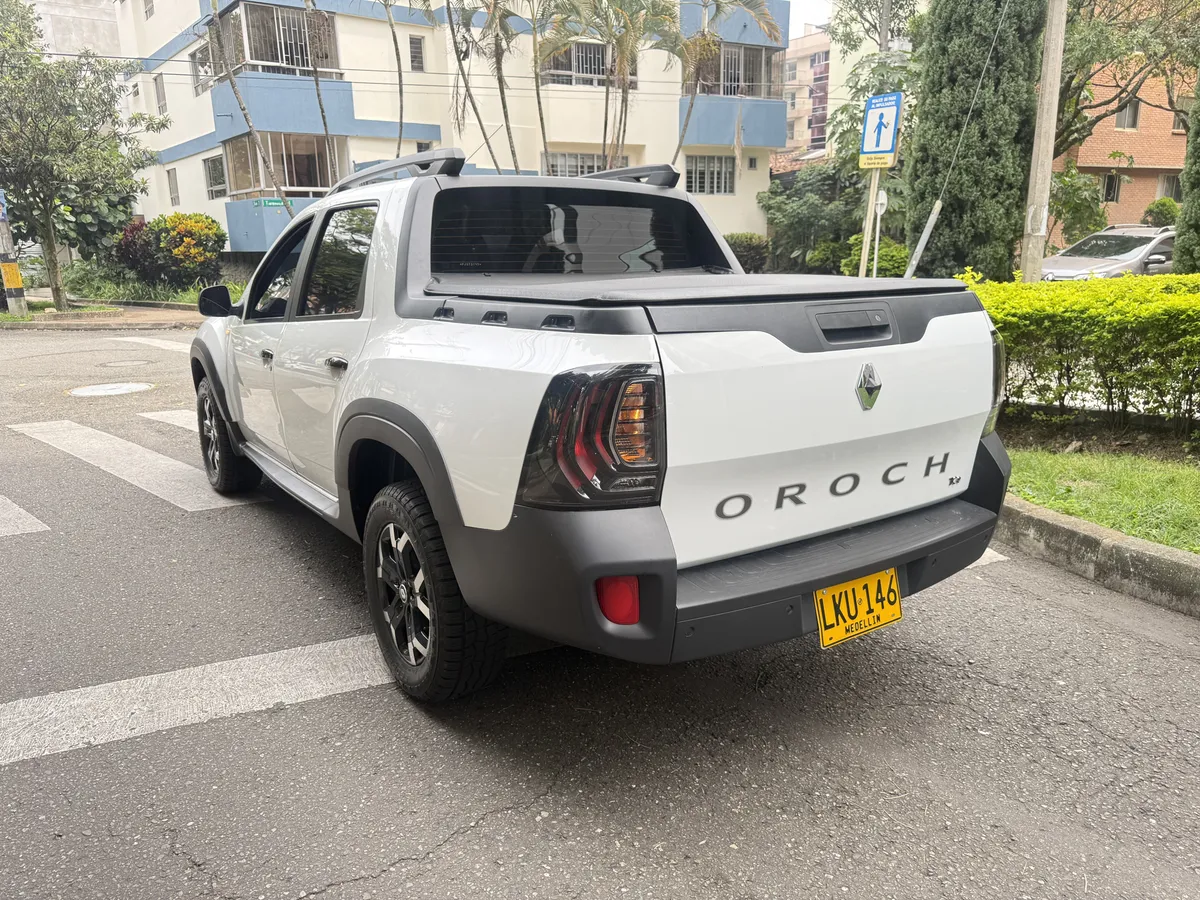 
								RENAULT DUSTER OROCH 1.3 TURBO 2023 full									